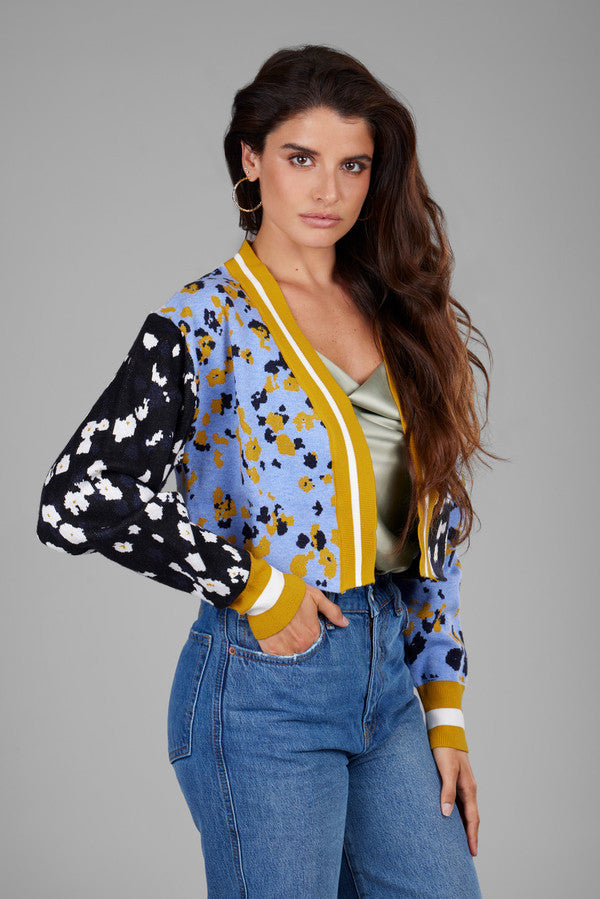 【SCENERITY】two tone round cardigan Multitone Floral Cardigan – SAACHI