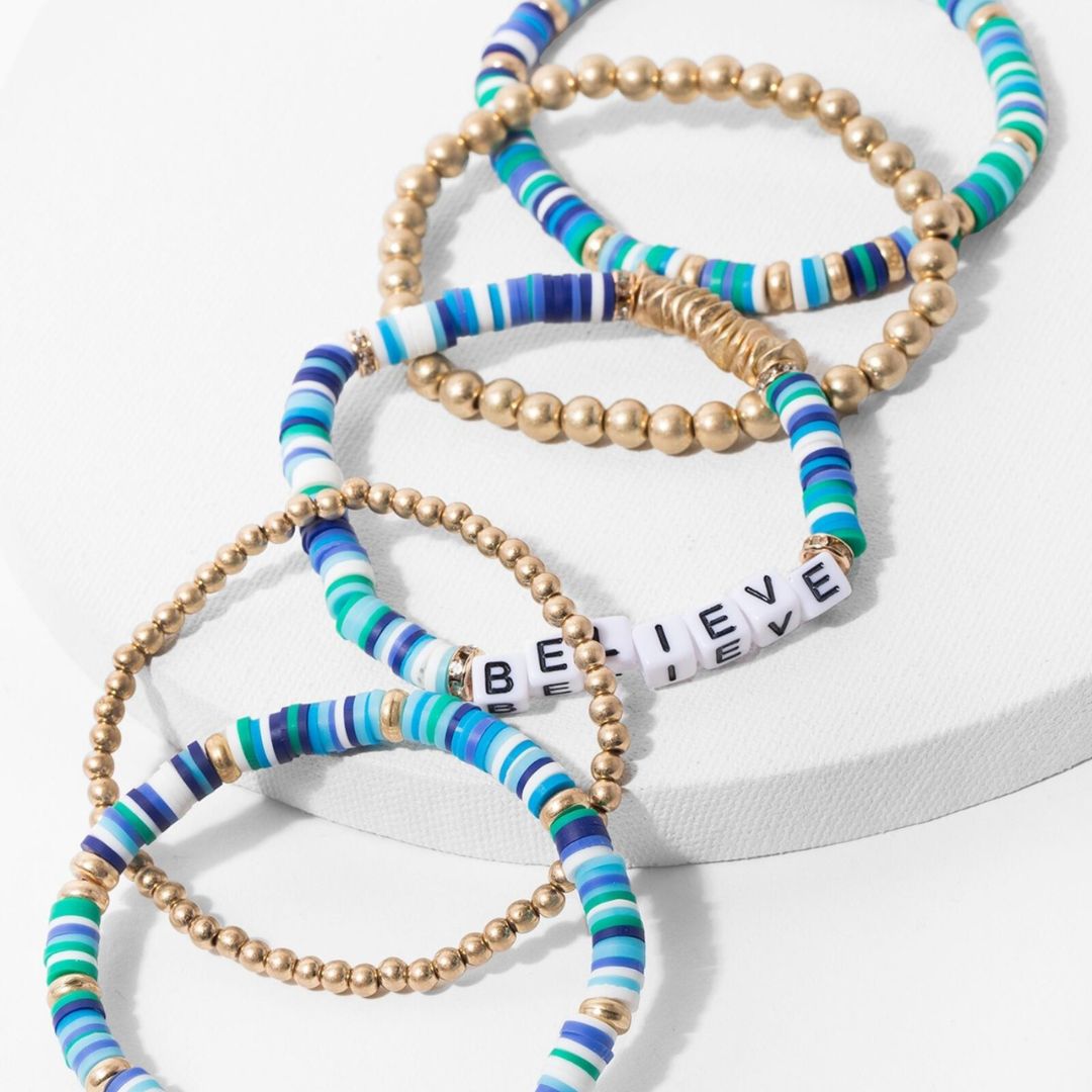 WOW, WOW!!!!! Elegant beaded bracelet. Beginner bracelet pattern - YouTube