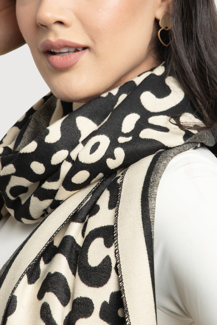 Sheba Reversible Scarf Black