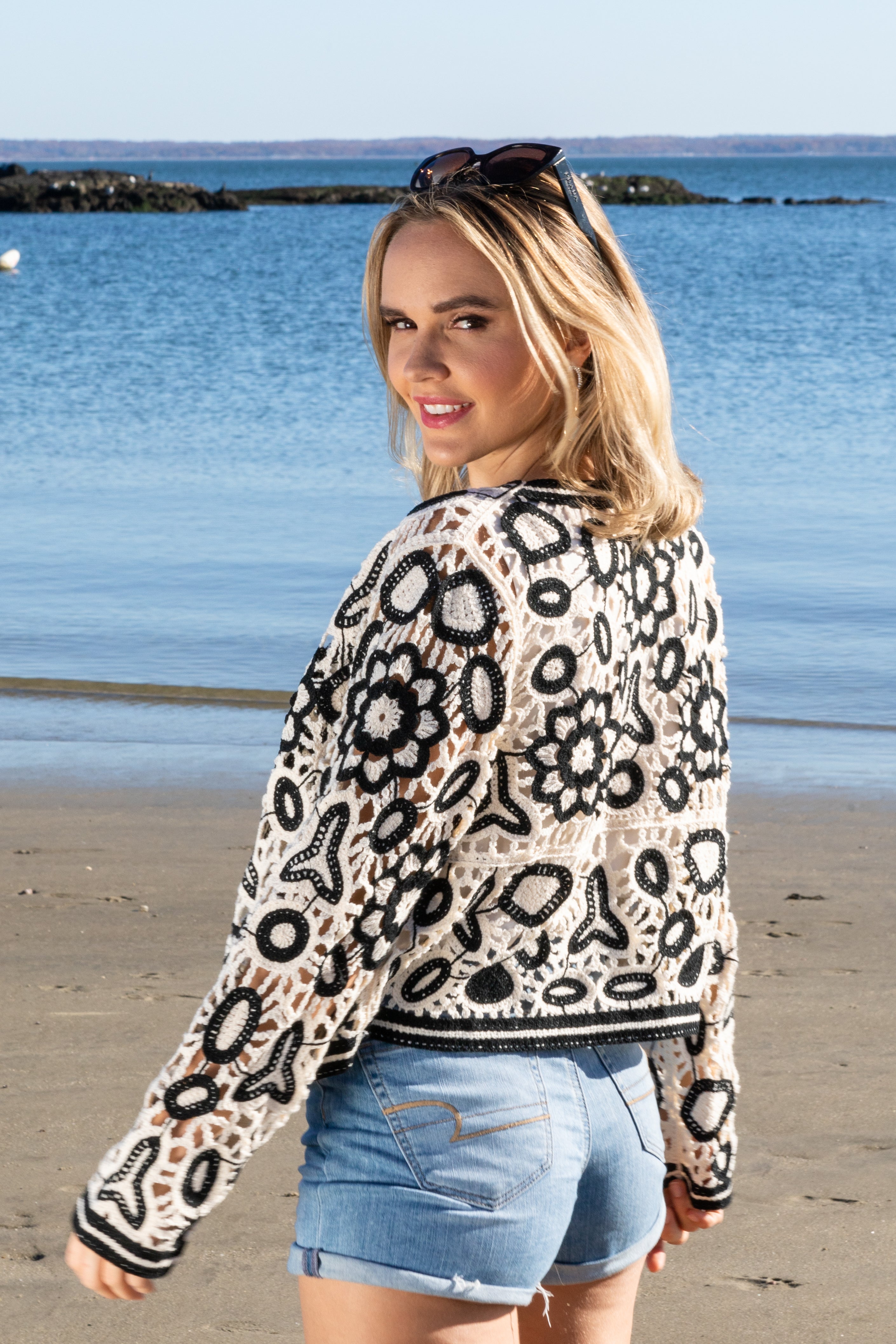 Floral Lace Crochet Short Jacket – SAACHI