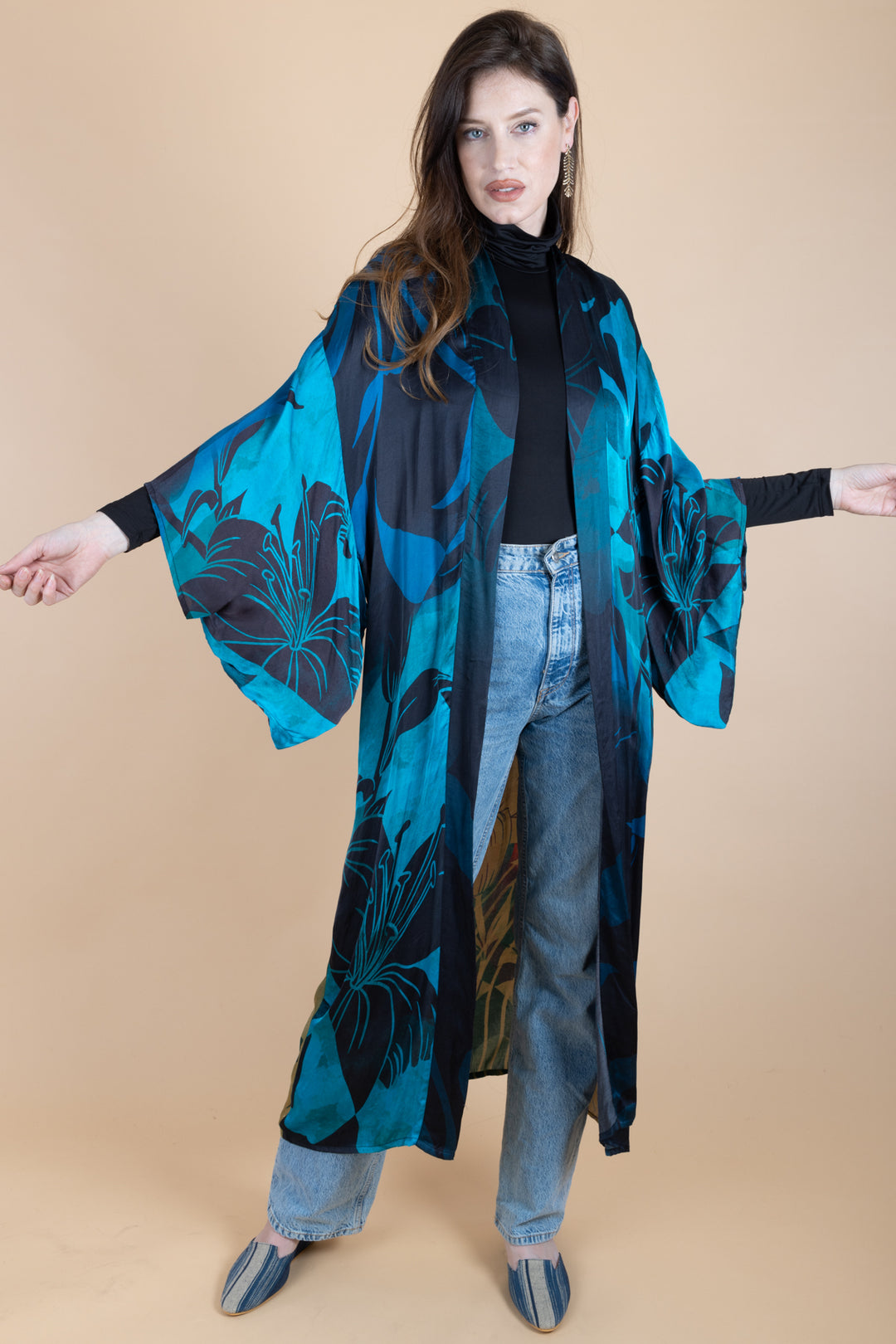 Vibrant Satin Kimono Abstract Midnight Blue
