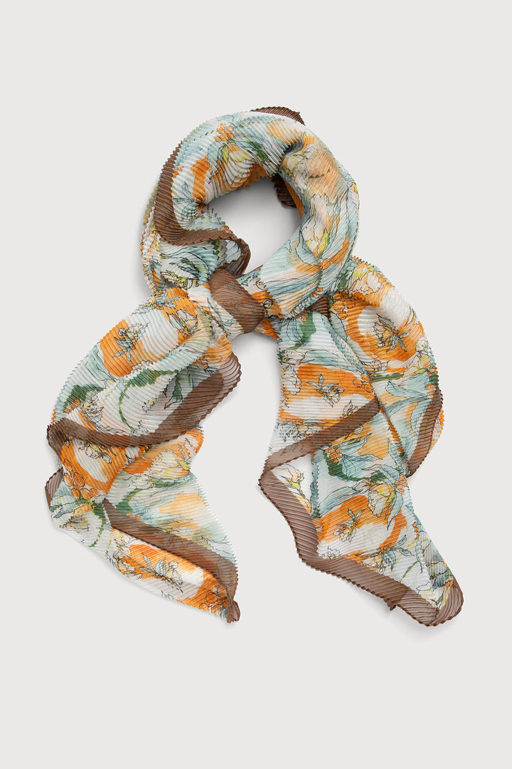 Floral And Fruit Pleated Scarf
