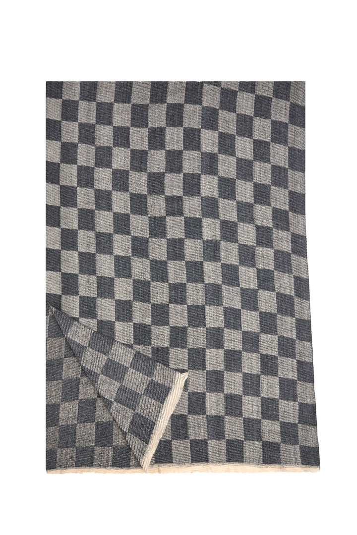 Crinkled Checkered Scarf