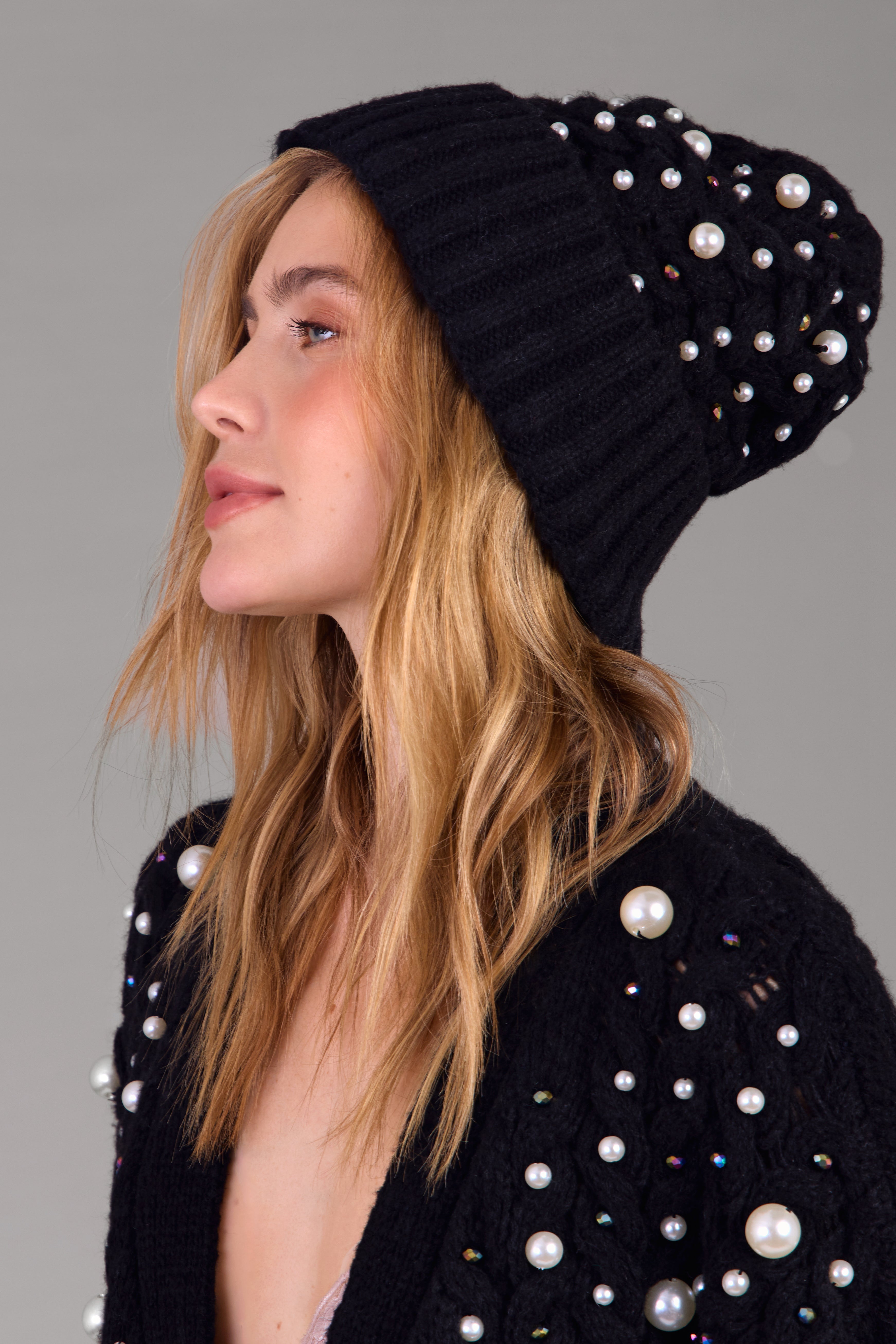 Pearl Cable Knit Beanie – SAACHI