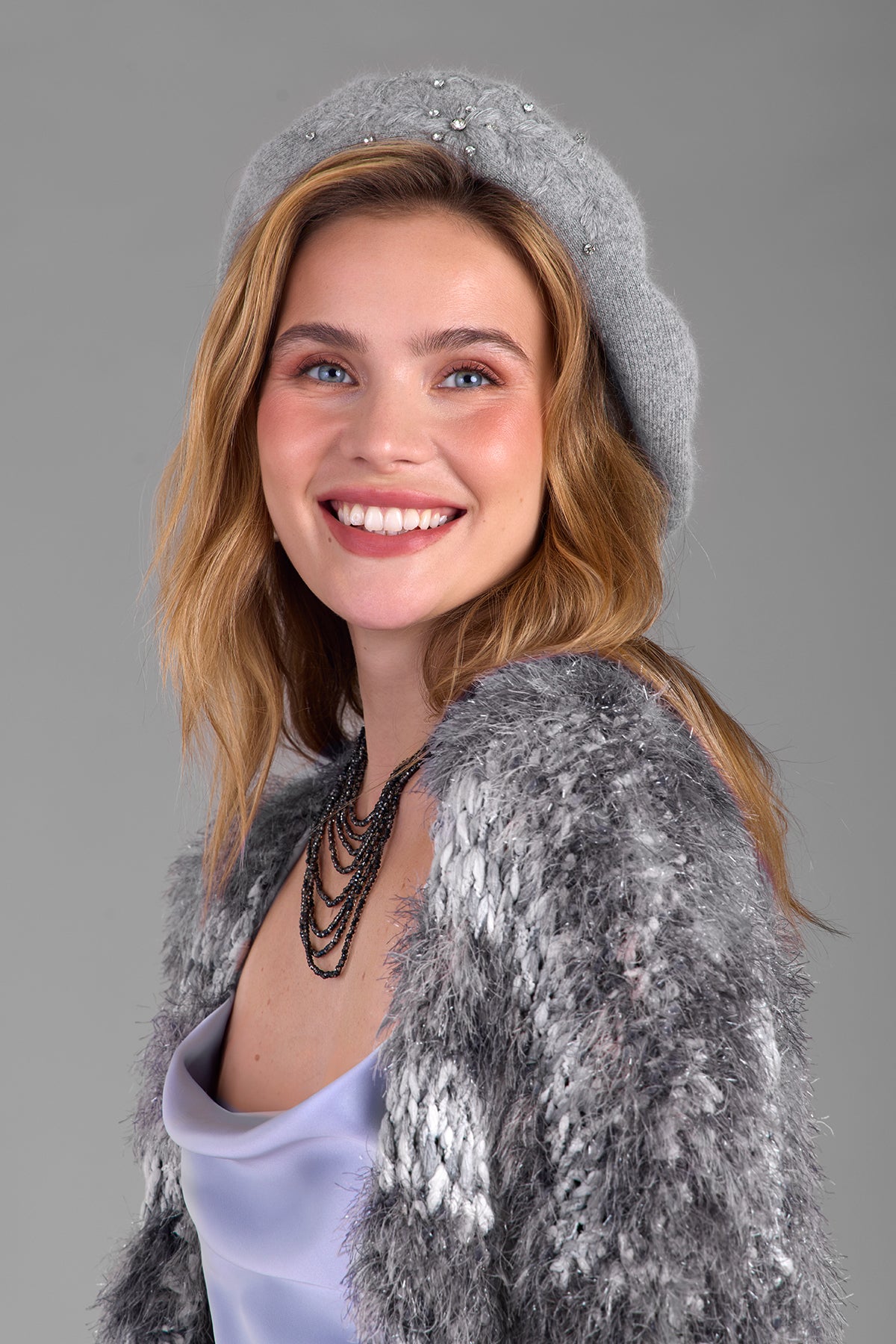 New Saachi Crystal Embellished Beret Statement Piece Hat Crystal Embellished Floral Beret – Saachi Wholesale main image 2