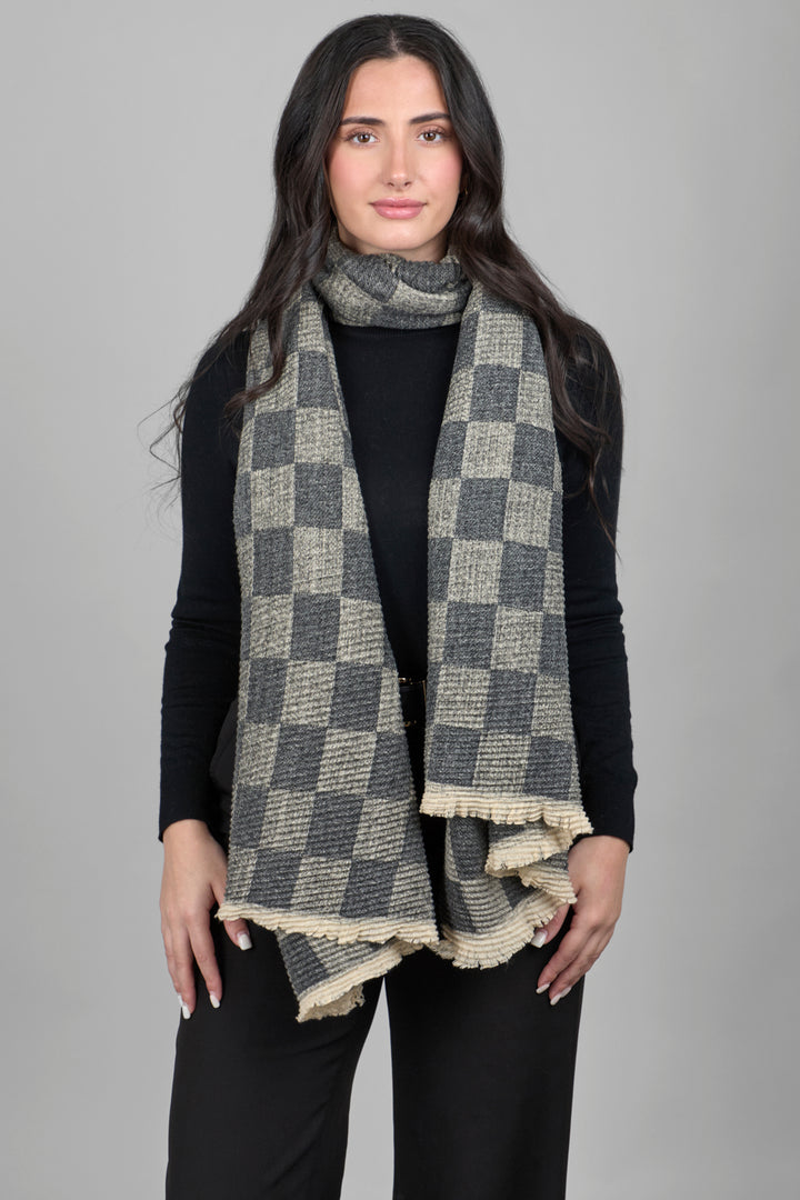 Crinkled Checkered Scarf