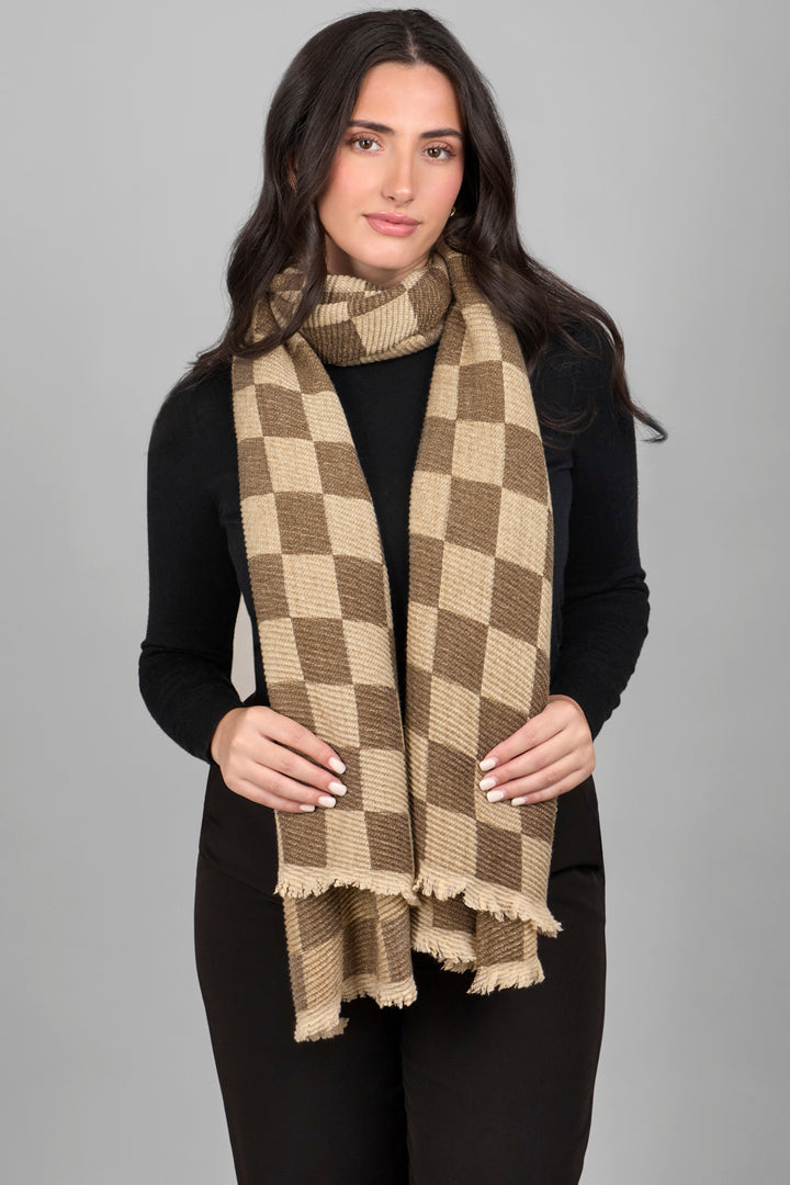 Crinkled Checkered Scarf