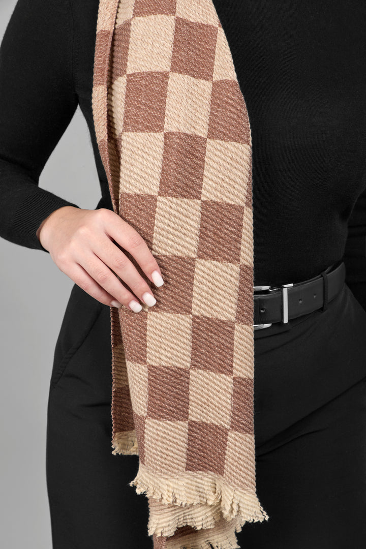 Crinkled Checkered Scarf