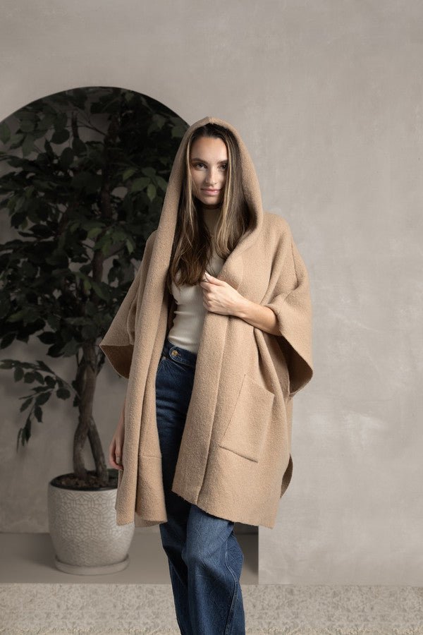 Oversized Hooded Kimono Blanche Dalmond