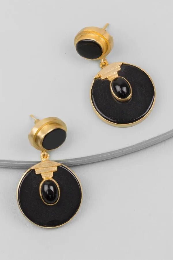 Taurus Earring Black