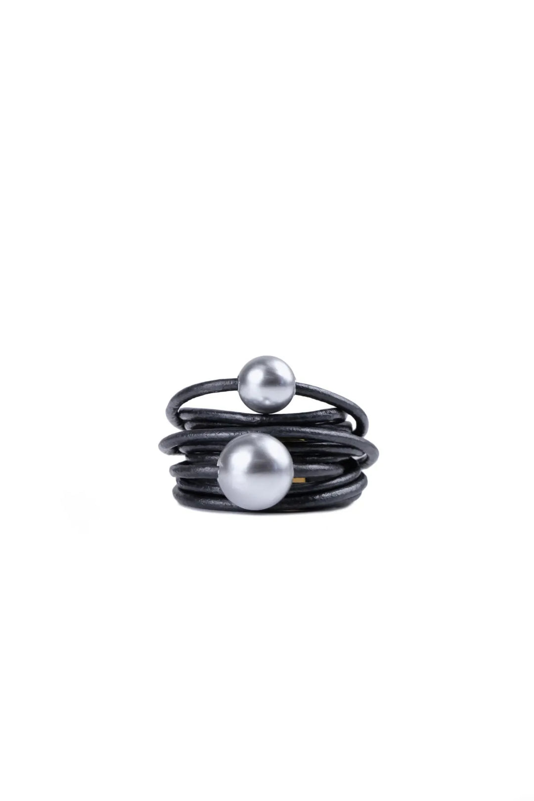 Pearl Leather Ring Black