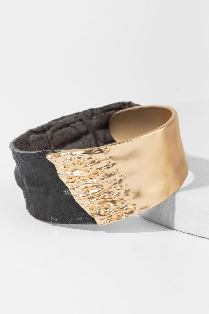 Wild Ways Metal Leather Bracelet Black