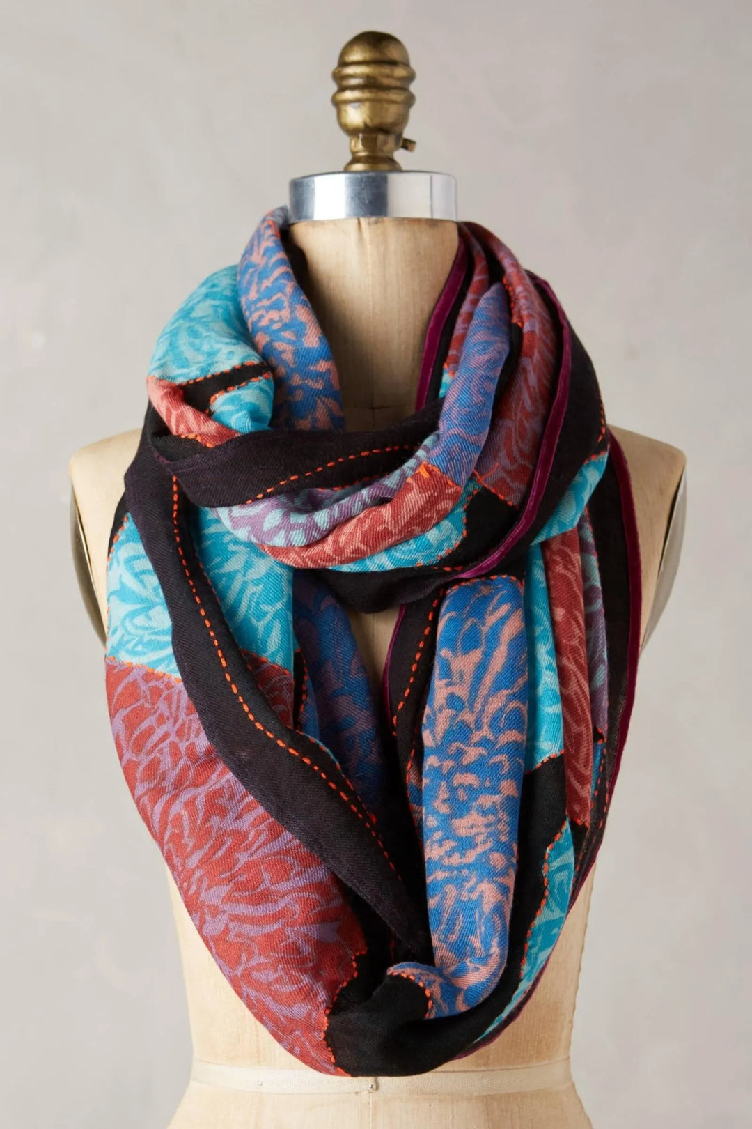 Morado Floral Infinty Scarf Dark Multi