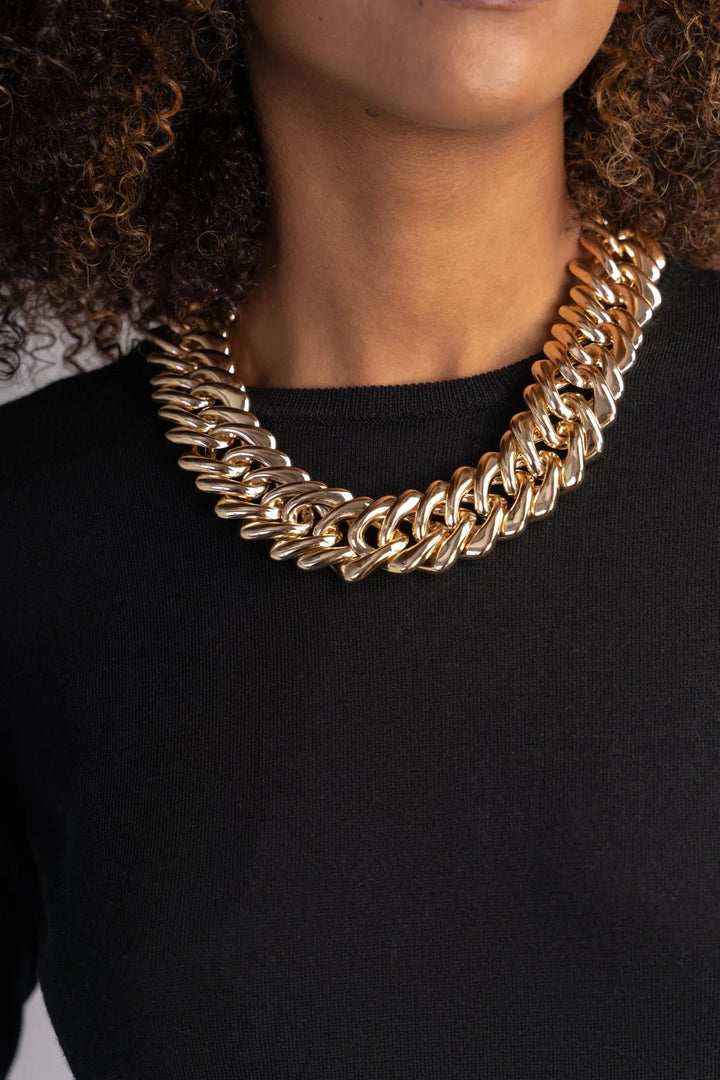 Haelyn Chunky Chain Necklace Gold