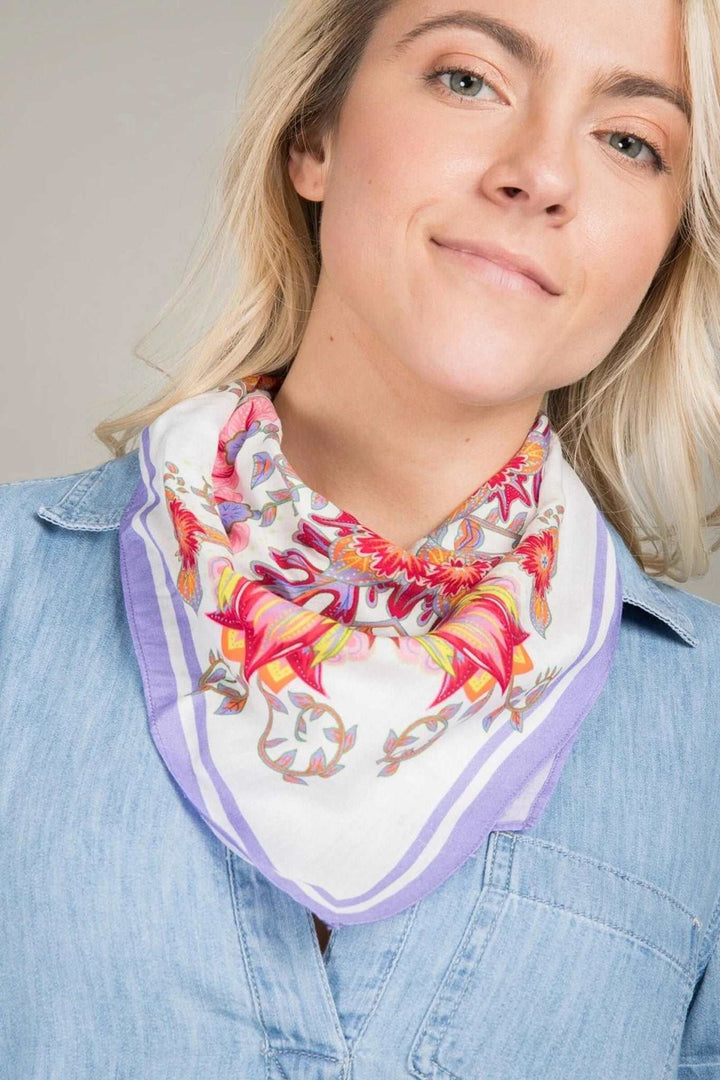 Blooming Lotus Bandana Mintcream