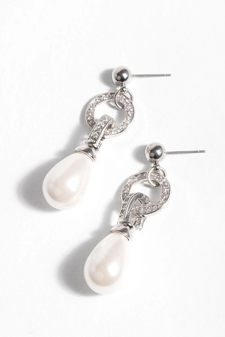 Paramount Pearl Earring White