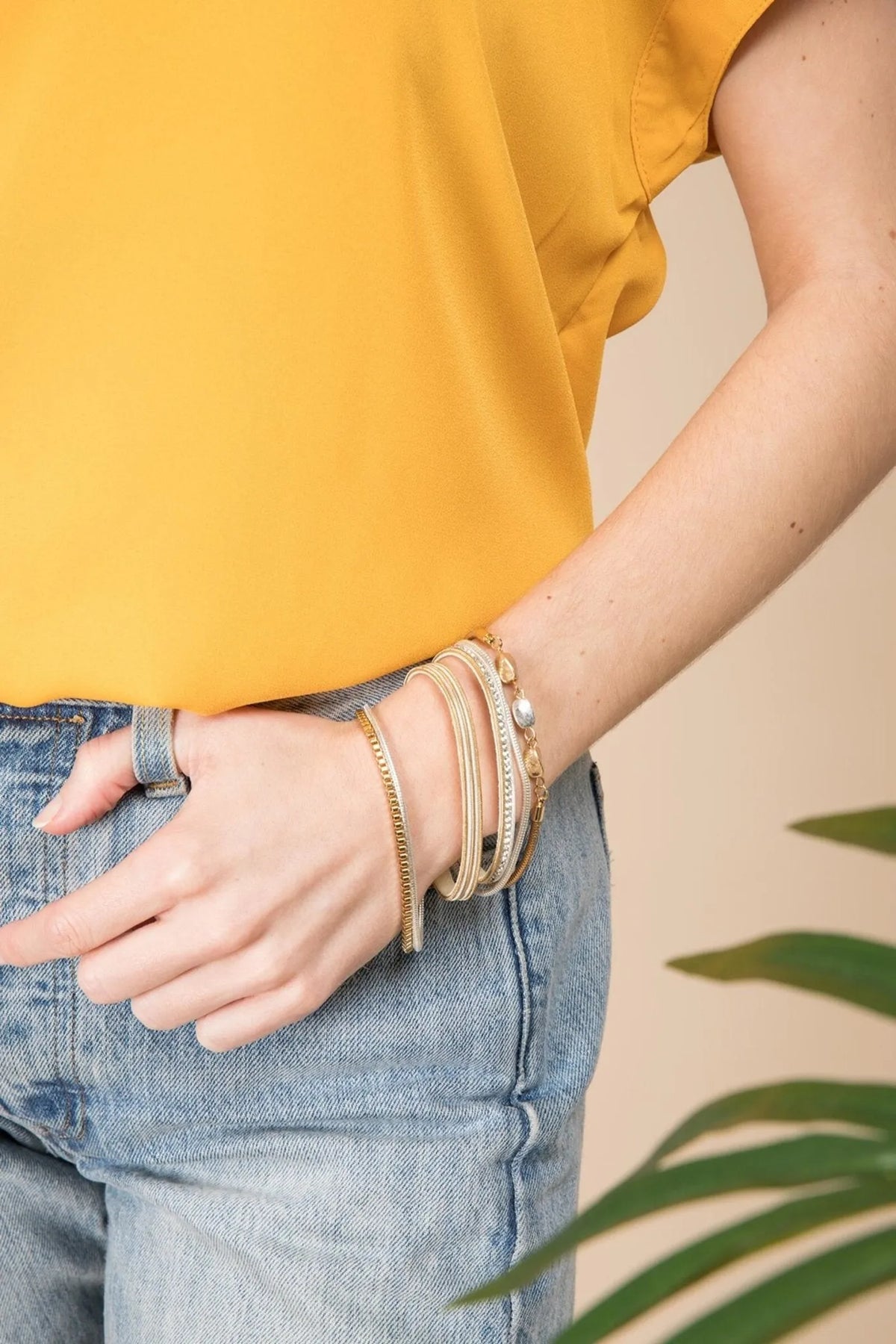 Saachi bracelet 2025