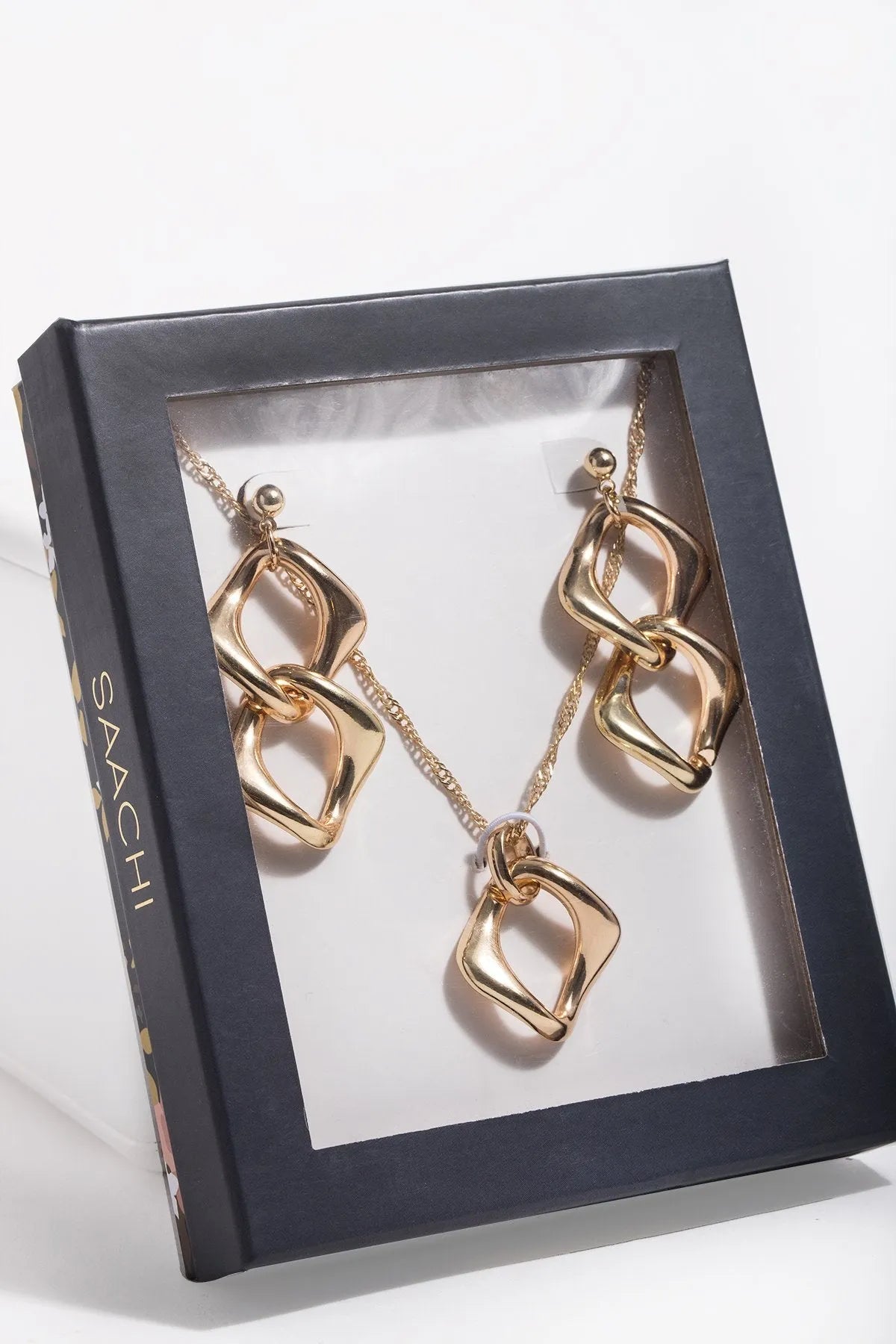 Saachistyle Infinity Necklace and Earring Gift Box