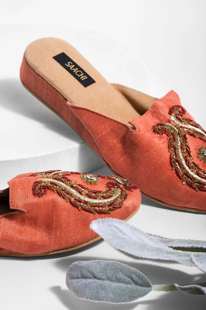 Horseshoe Embroidered Mule Coral