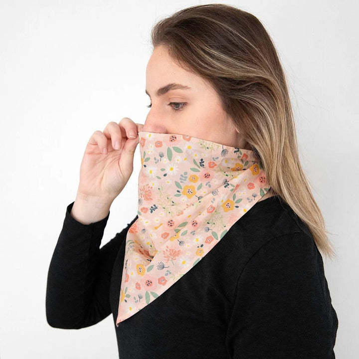 Scough Blush Floral Bandana with Filter Antique White