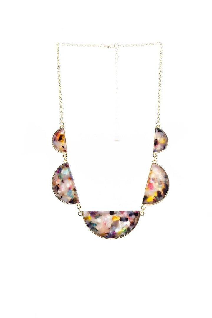 Day Out Necklace Light Multi