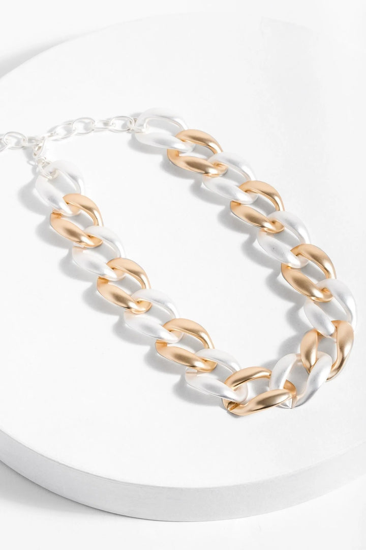 Chelsea Chain Necklace Gold