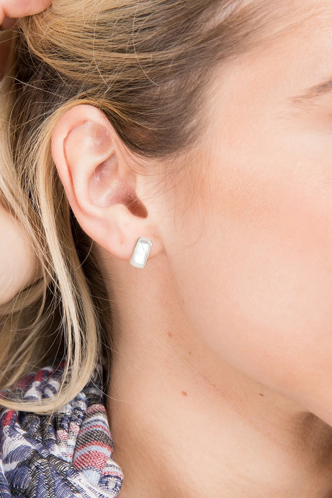Prism Baguette Mini Stud Earring White