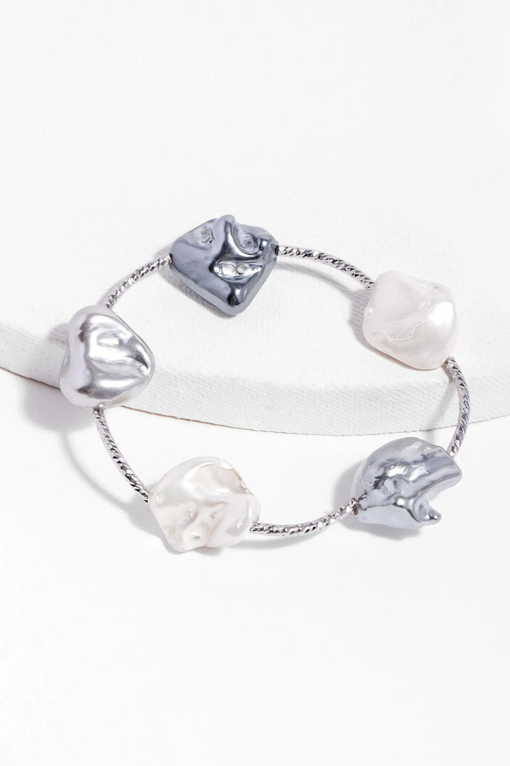 Trikon Pearl Bracelet Silver