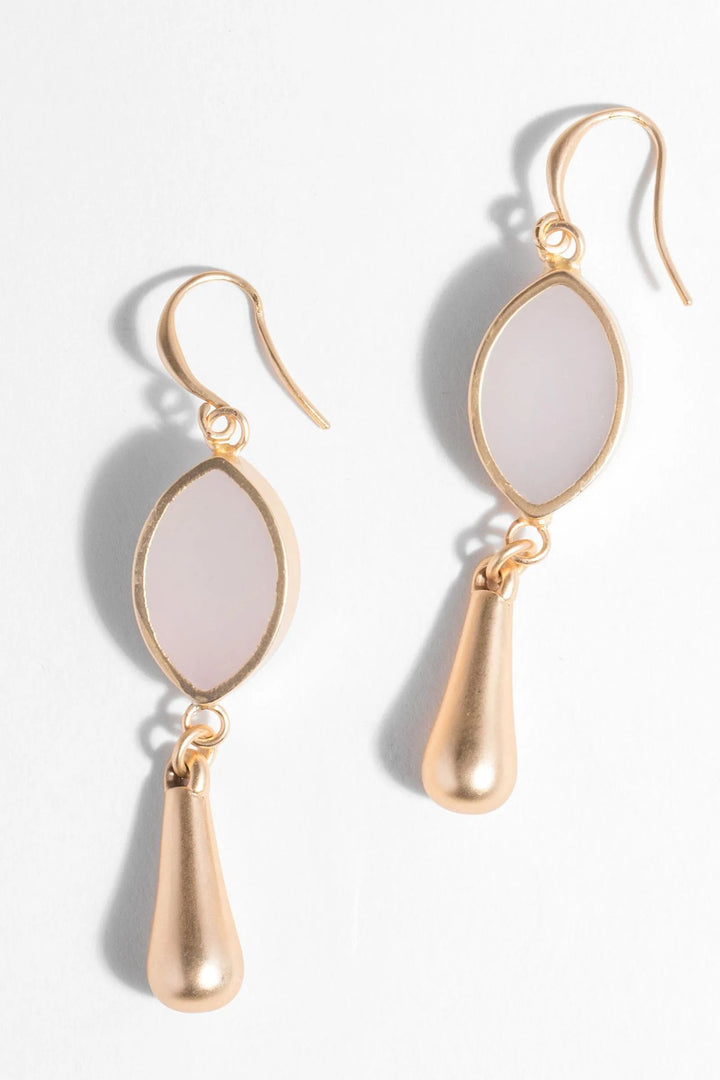 Varsha Statement Earring Seashell