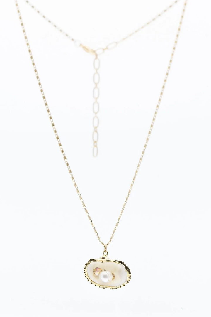 Cape May Pendant Necklace Gold