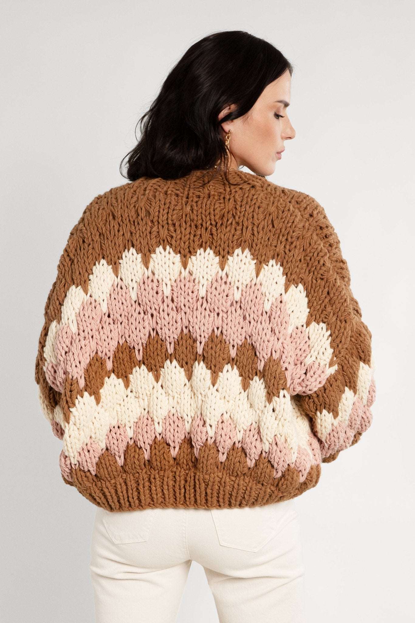 Cropped Chunky Knit Zig-Zag Cardigan | SAACHI